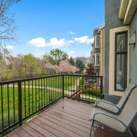 Image 5 - 5069 North River Park Way, Caryhurst, Provo, UT 84604, USA - House for sale
