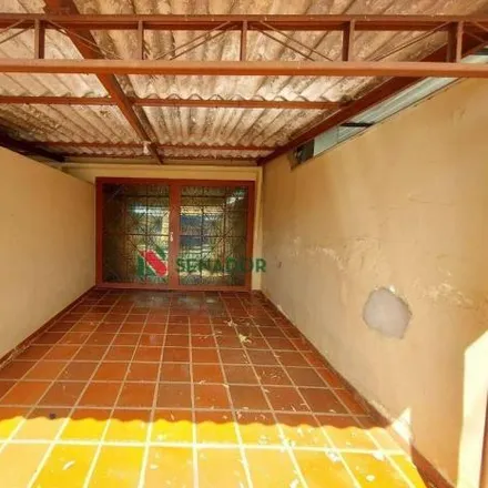 Rent this 1 bed house on Rua Vereador Liminski in Vila Casoni, Londrina - PR