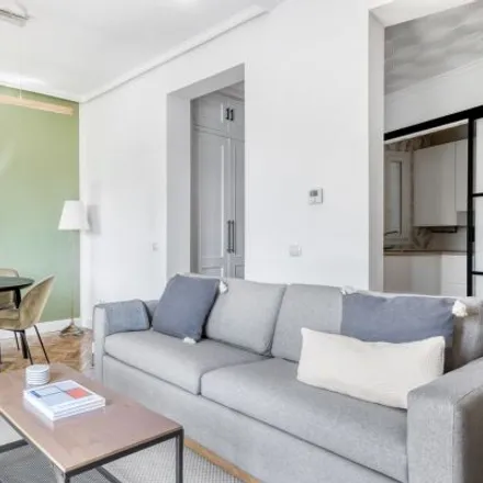 Rent this 3 bed apartment on Calle de Alfonso XII in 17, 28014 Madrid