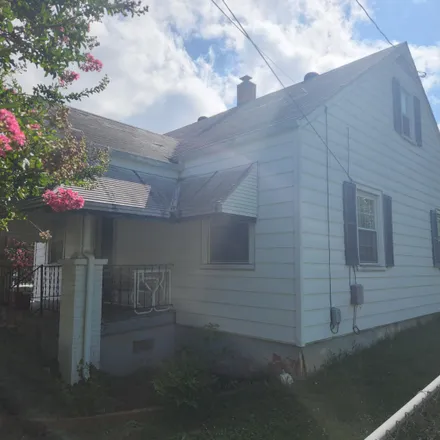 Buy this 3 bed house on 1740 18th Street Southeast in Roanoke, VA 24014