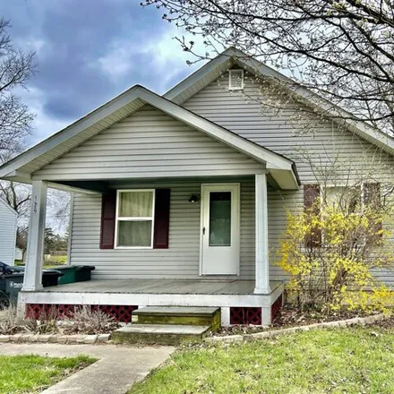 Buy this 2 bed house on 1699 North New York Avenue in Muncie, IN 47304