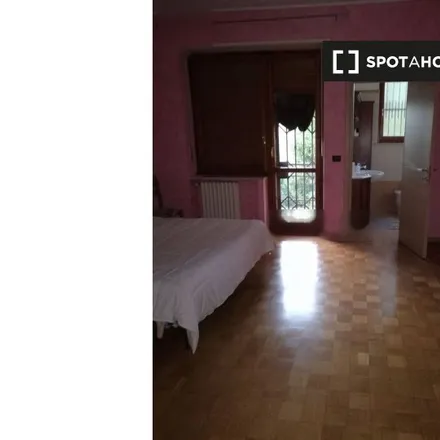 Rent this 5 bed room on Via Giovanni Battista Scapaccino in 5/B, 10146 Turin Torino