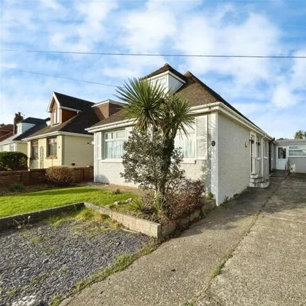 Buy this 3 bed house on Springfield Avenue in Porthcawl, CF36 3LB