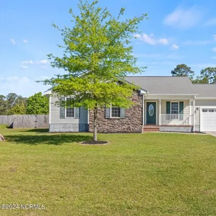 Buy this 3 bed house on 376 Murphy Drive in Onslow County, NC 28540