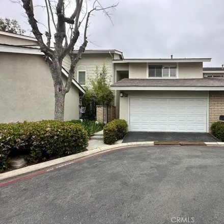 Rent this 3 bed condo on 21 Glenhurst in Irvine, CA 92604