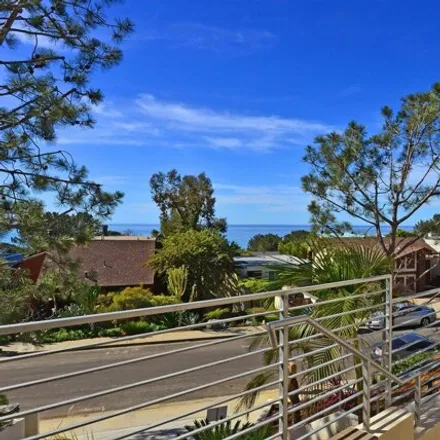 Image 3 - 13721 Pine Needles Drive, San Diego, CA 92014, USA - House for rent