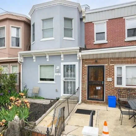 Buy this 3 bed house on The Bordeaux in 2600 West Girard Avenue, Philadelphia