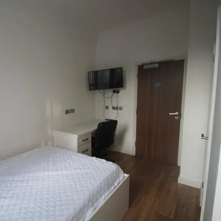 Rent this 4 bed room on The Black Boy in Albion Street, Leicester