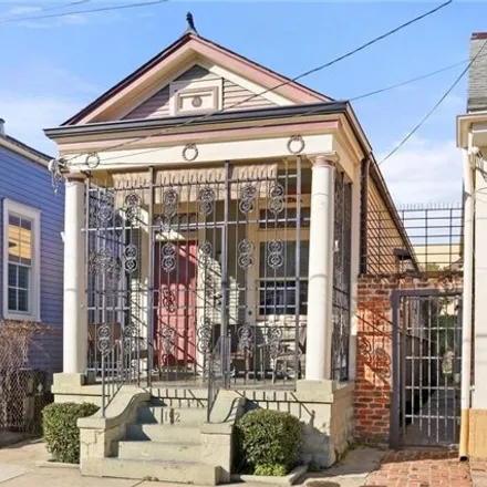 Image 2 - 1923 Dauphine Street, Faubourg Marigny, New Orleans, LA 70117, USA - House for sale