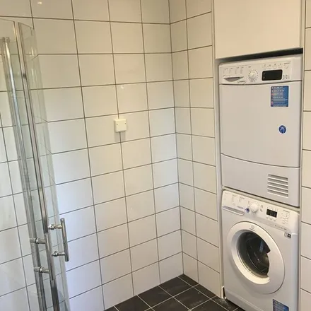 Rent this 2 bed apartment on Bergstigen in 443 32 Lerum, Sweden