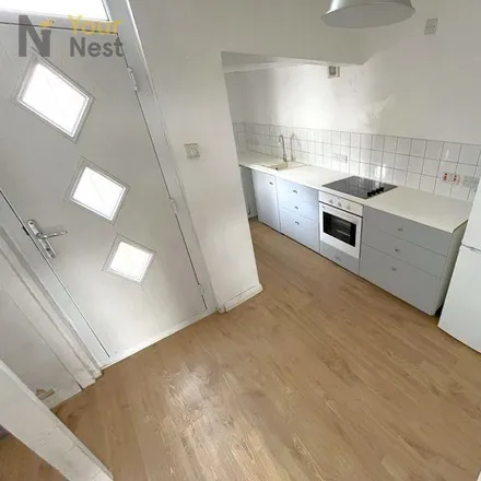 Image 3 - Back Westlock Avenue, Leeds, LS9 7JT, United Kingdom - Townhouse for rent