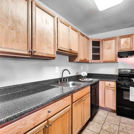 Rent this 1 bed apartment on 374 North Summit Avenue in Gaithersburg, MD 20877