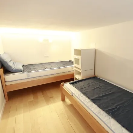 Image 1 - Budapest, Kőfaragó utca 5, 1085, Hungary - Room for rent