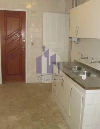 Buy this 2 bed apartment on Rua das Laranjeiras 314 in Laranjeiras, Rio de Janeiro - RJ