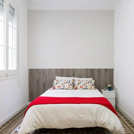 Rent this 5 bed room on Carrer de Balmes in 26, 08001 Barcelona