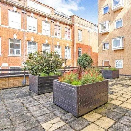 Image 3 - Chapel Annex, 8 Anglesea Terrace, Southampton, SO14 5BL, United Kingdom - Apartment for sale