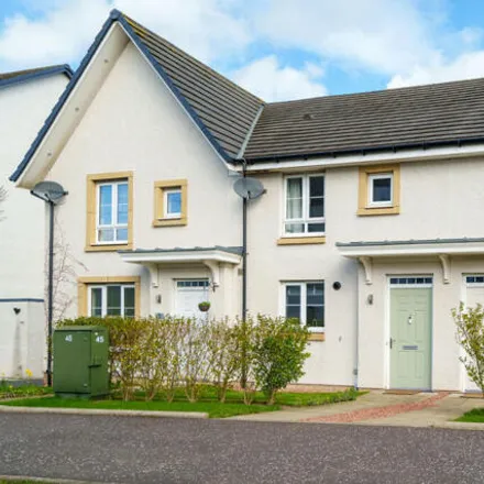 Buy this 3 bed townhouse on Clippens Drive in City of Edinburgh, EH17 8FA