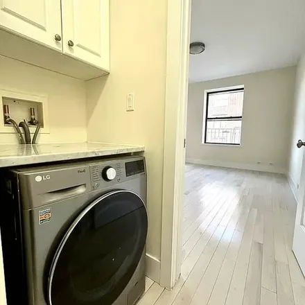Rent this 2 bed apartment on 658 West 188th Street in New York, NY 10040