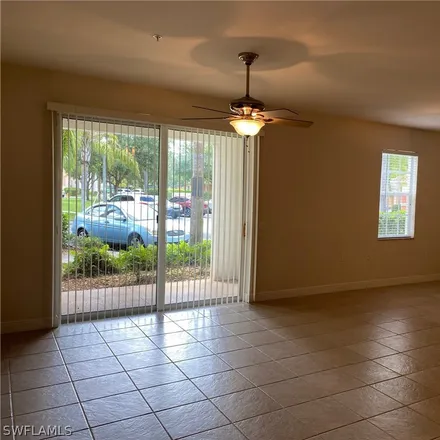 Image 5 - 2207 Northeast 14th Avenue, Cape Coral, FL 33909, USA - Condo for rent