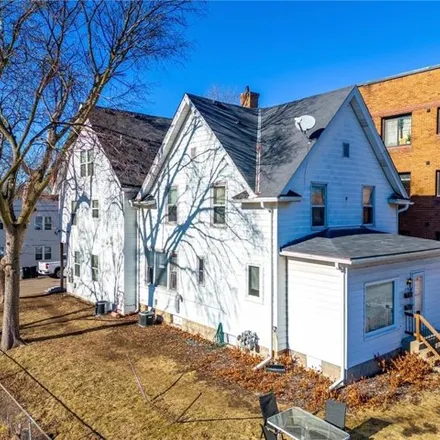 Buy this 1studio house on 726 West 32nd Street in Minneapolis, MN 55408