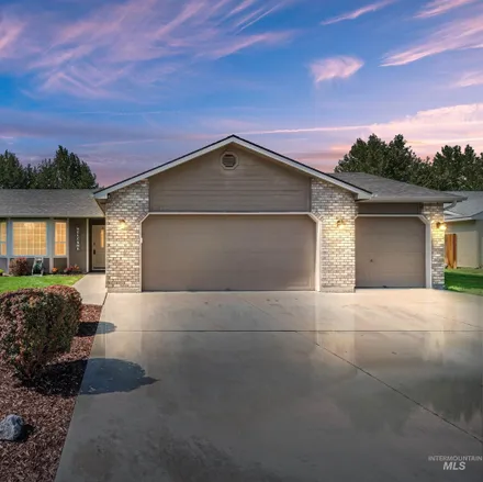Buy this 3 bed house on 479 South Spoonbill Avenue in Meridian, ID 83642