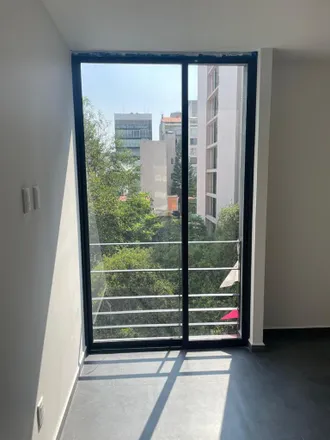 Buy this 8 bed apartment on USA Laundrette in Calle Río Pánuco, Colonia Cuauhtémoc