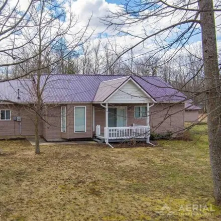 Image 4 - 1759 West Engel Road, West Branch Township, MI 48661, USA - House for sale