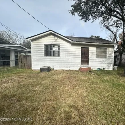 Buy this 4 bed house on 5123 Colonial Ave in Jacksonville, Florida