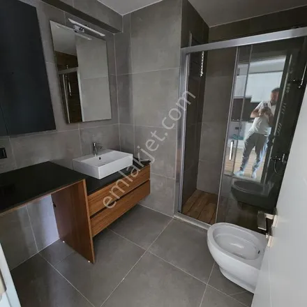 Rent this 1 bed apartment on Çamlık Caddesi in 35410 Gaziemir, Turkey