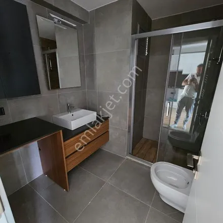 Image 1 - Çamlık Caddesi, 35410 Gaziemir, Turkey - Apartment for rent