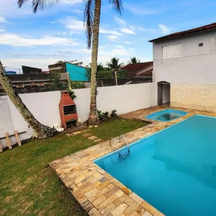 Buy this 5 bed house on Rua Joanita Xavier Braz in Itanhaém, Itanhaem - SP