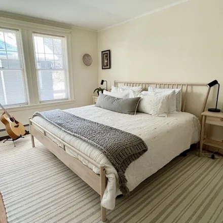 Rent this 3 bed condo on 642 Huron Avenue in Cambridge, MA 20478