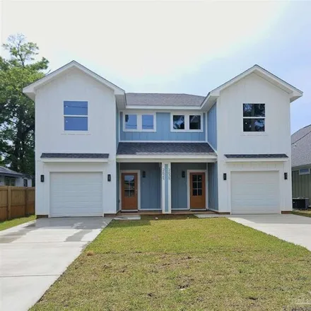 Buy this 3 bed townhouse on 774 East Hatton Street in Pensacola, FL 32503