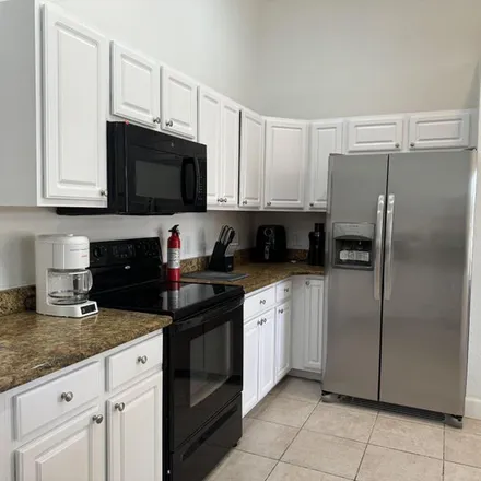Rent this 1 bed apartment on 1258 Alameda Drive North in Lakeland, FL 33805