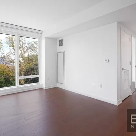 Image 7 - Enclave 1, 400 West 113th Street, New York, NY 10027, USA - Apartment for rent