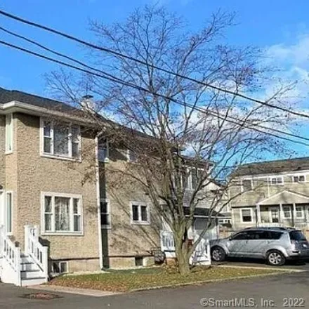 Rent this 2 bed townhouse on 1 Carlson Court in East Norwalk, Norwalk