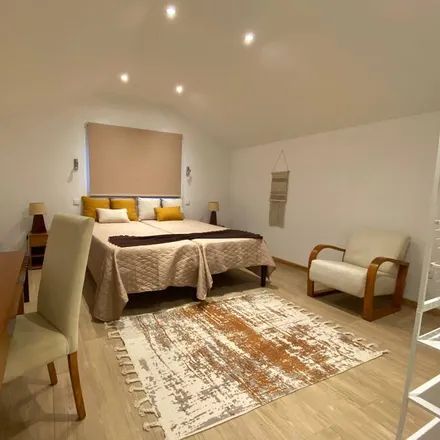 Rent this 3 bed house on Porto da Cruz in Levada da Penha de Aguia East, Madeira