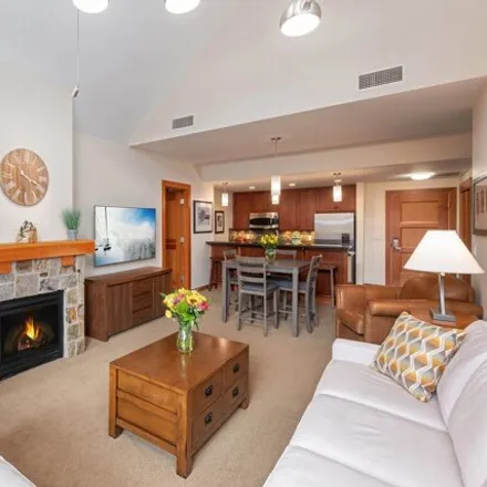 Image 3 - Sotheby's, Lower Carriage Way, Snowmass Village, Pitkin County, CO 81615, USA - Condo for sale