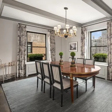 Image 5 - 142 East 71st Street, New York, NY 10021, USA - Townhouse for sale