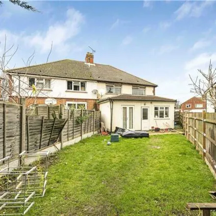 Image 5 - The Devonshire Hill Nursery & Primary School, Weir Hall Road, London, N17 8LB, United Kingdom - Duplex for sale