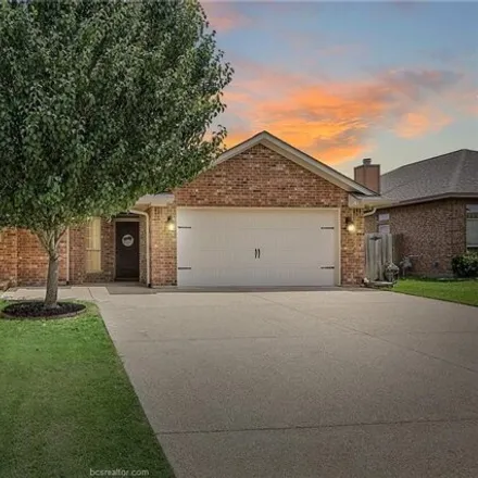 Buy this 4 bed house on 874 Dove Run Trail in College Station, TX 77845