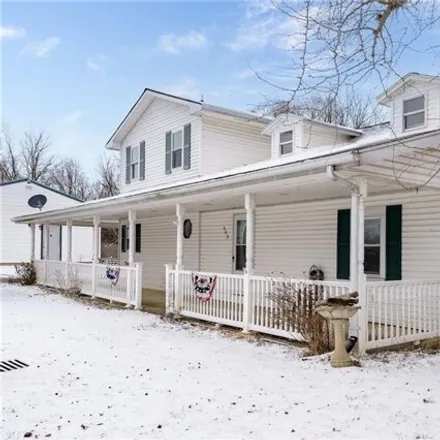 Buy this 3 bed house on South Stringtown Road in New Jasper Township, Greene County