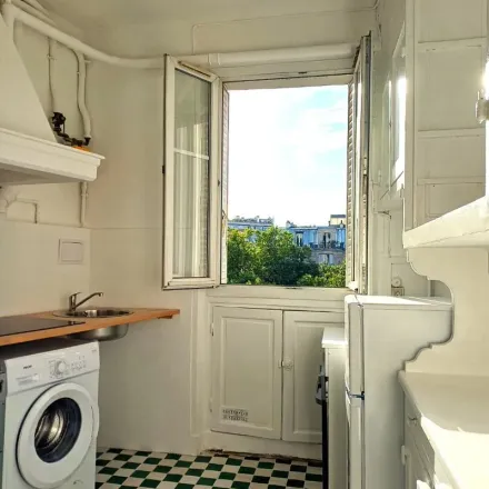 Rent this 4 bed apartment on Mairie du 14e arrondissement in Place Ferdinand-Brunot, 75014 Paris