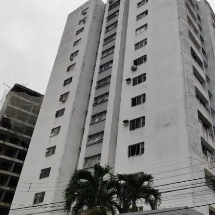 Rent this 3 bed apartment on Ed Itajuhy in Rua Catharina Paraguassu, Graça