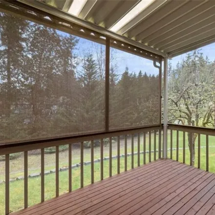 Image 3 - 1534 Northwest Selbo Road, Huckle Ridge, Silverdale, WA 98311, USA - House for sale