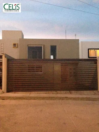 Buy this studio house on Calle Trajano in Fraccionamiento Los Pirules, 78180 San Luis Potosí City
