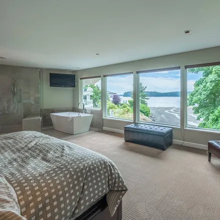 Rent this 4 bed house on Stephenson Point in Nanaimo, BC V9T 1E2