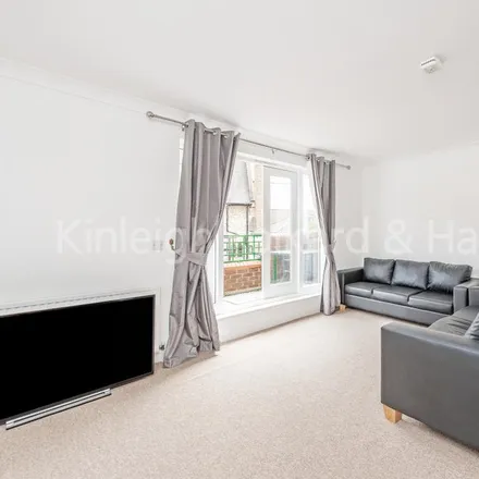 Rent this 2 bed apartment on 12 Portman Gate in London, NW1 6LQ