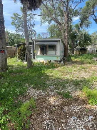 Buy this studio apartment on 171 Orange Grove Avenue South in Nokomis, FL 34275