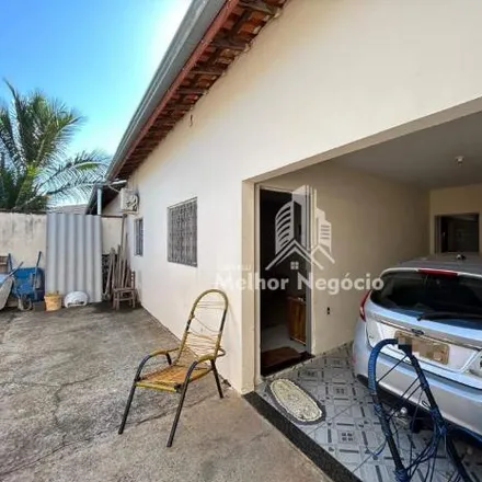 Buy this 2 bed house on Rua Q in AR5-Maria Antônia, Sumaré - SP